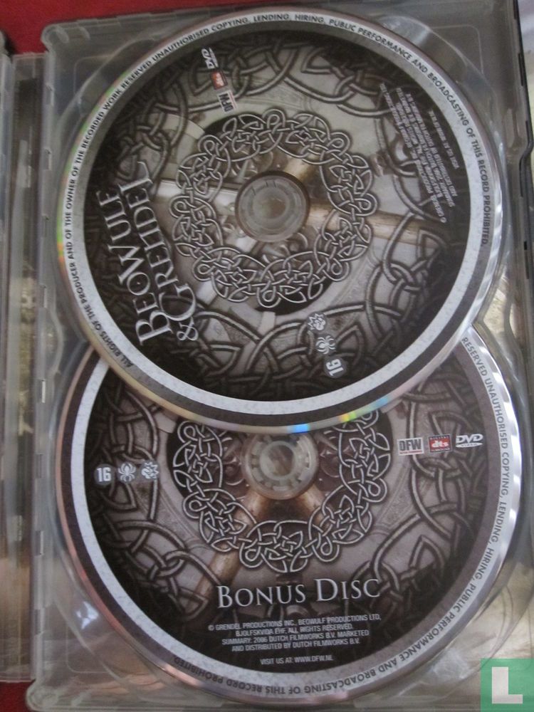 Beowulf & Grendel (3)