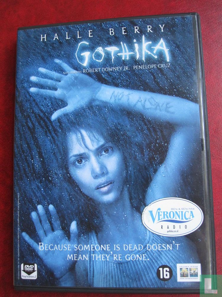 Gothika (1)