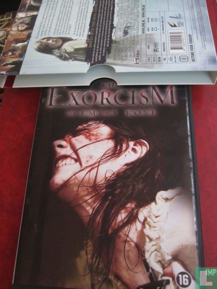 The Exorcism of Emily Rose (1)