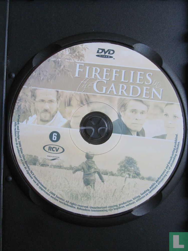 Fireflies in the Garden (2)