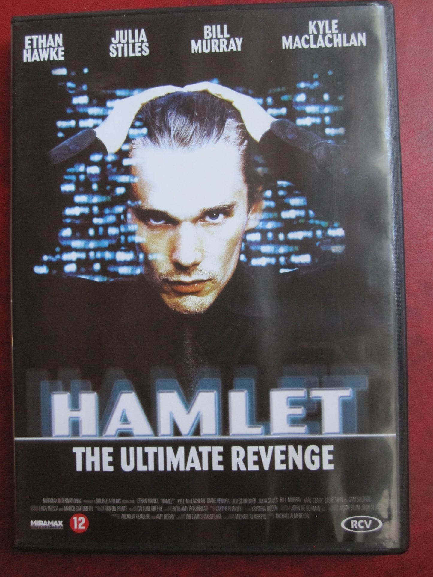 Hamlet - The Ultimate revenge (2000)