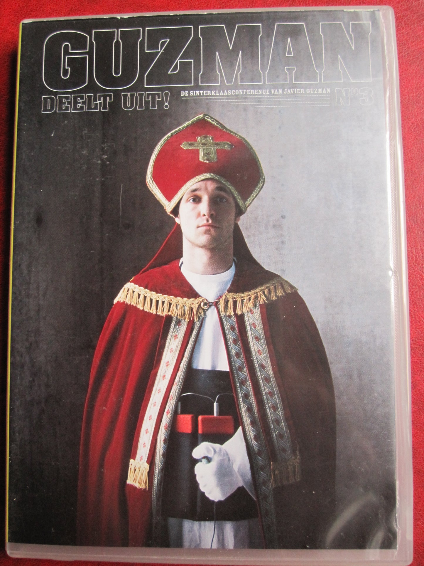 Guzman deelt uit! 3