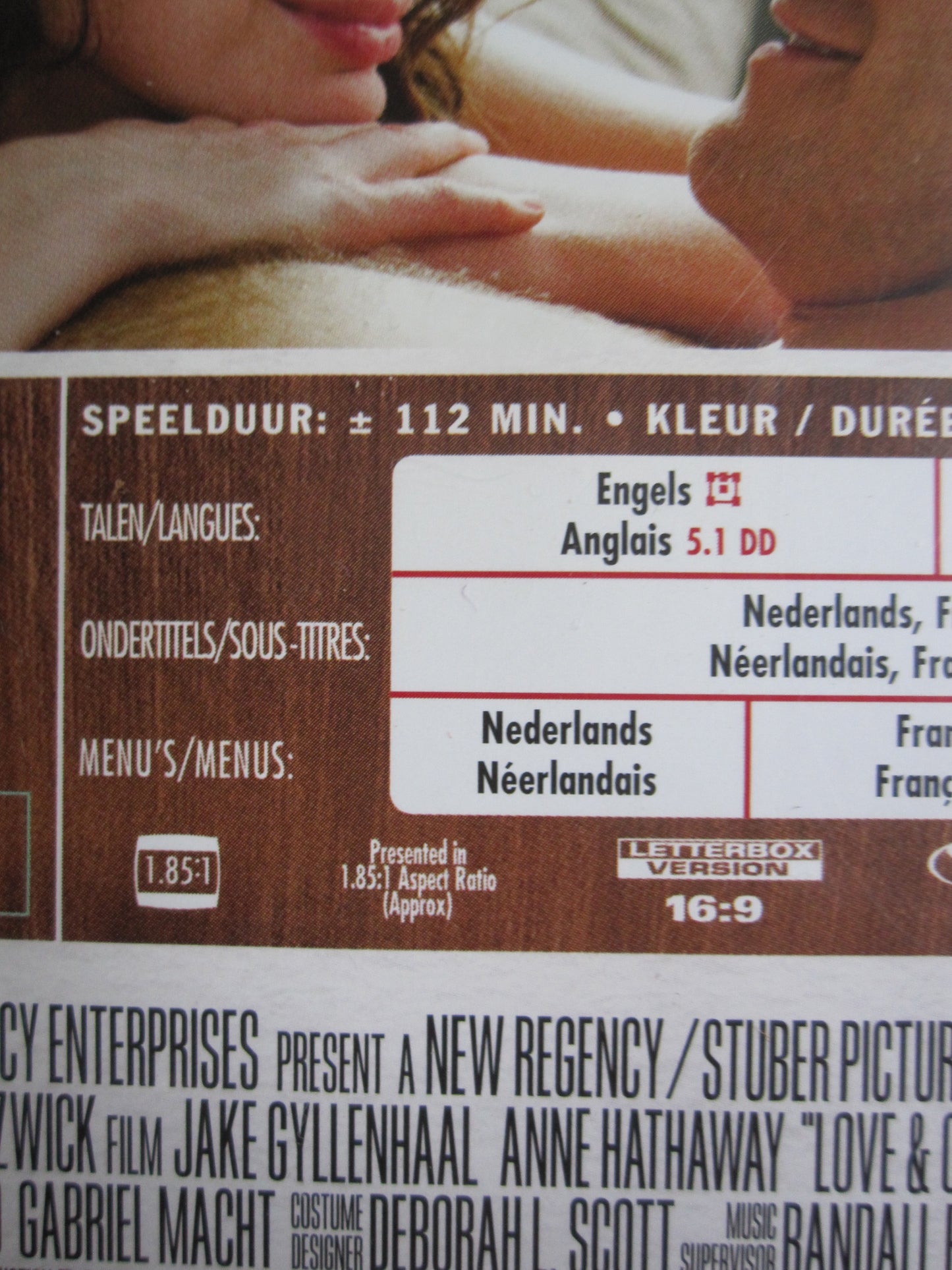 Love & Other Drugs (2010)