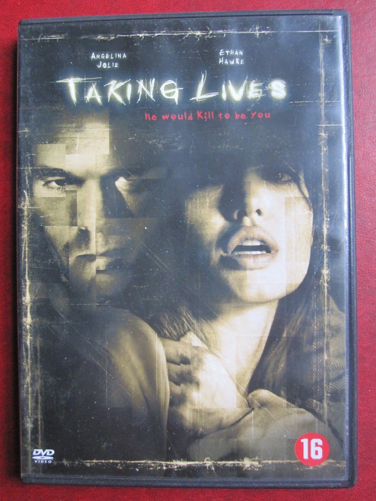 Taking Lives (2004)