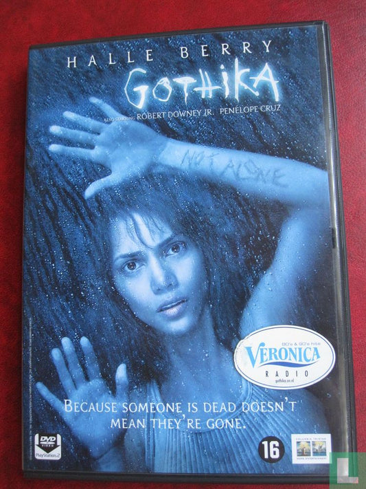 Gothika (1)