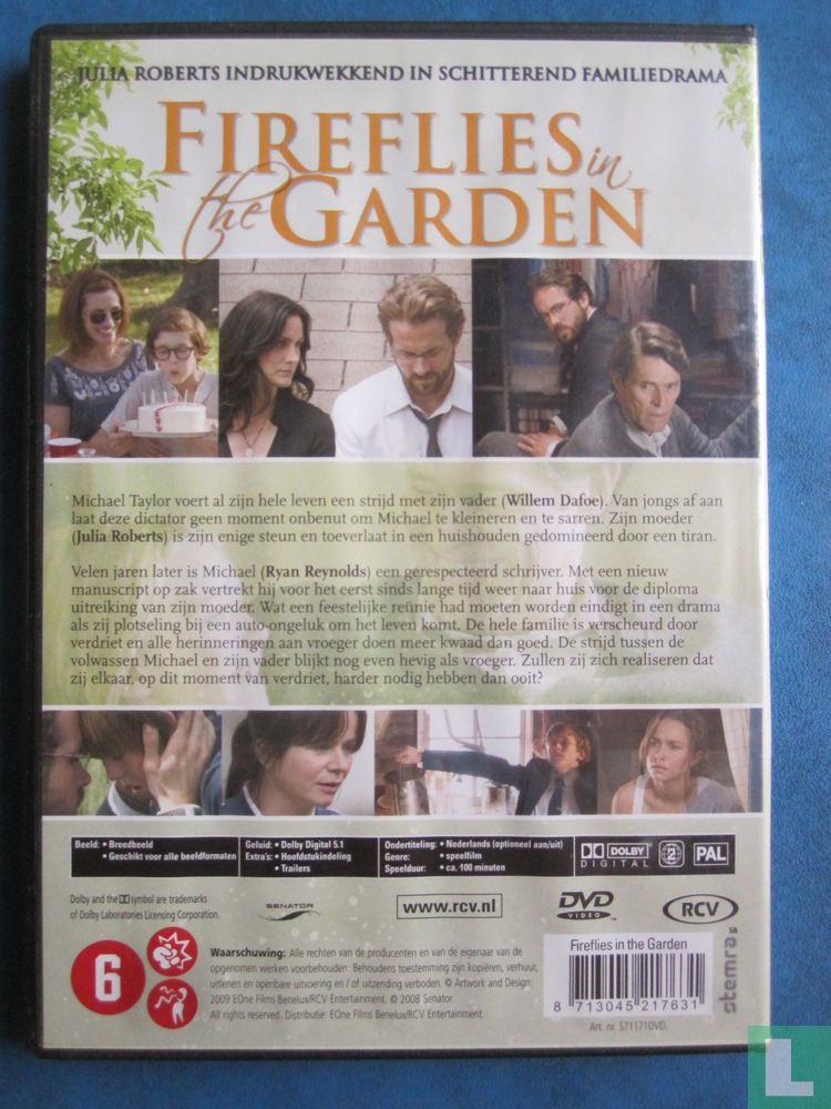 Fireflies in the Garden (2)